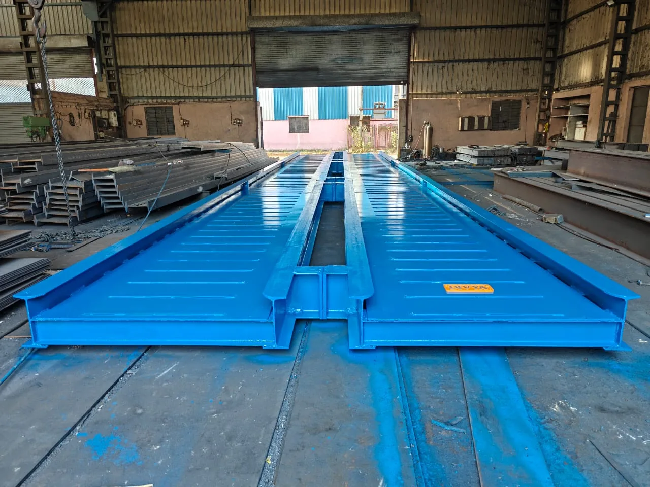 Weighbridge frame fitting